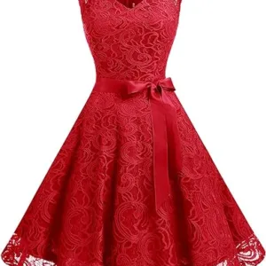 Punane vintage stiilis kleit.